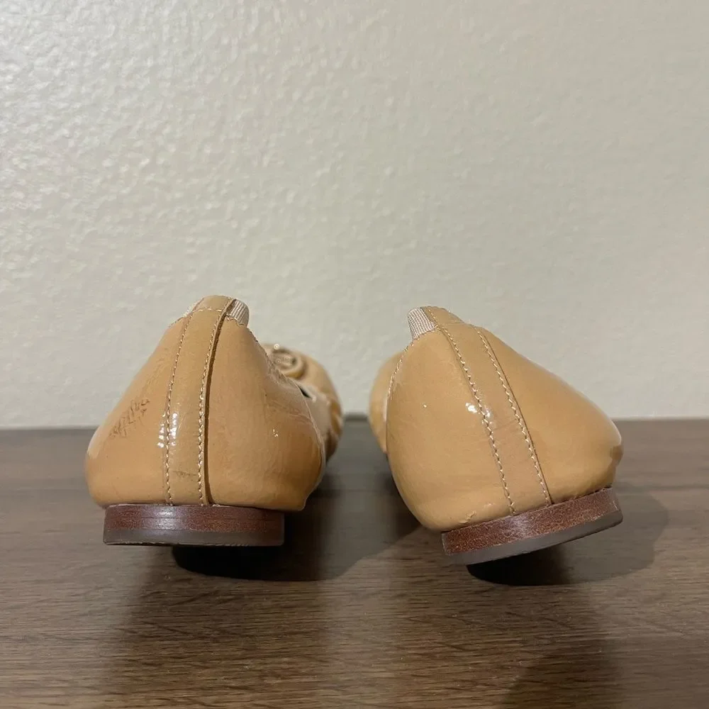 Sold  - Picture 3 of 8